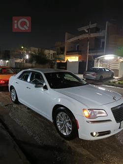 كرايسلر 300